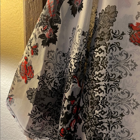 Lane Bryant Black and White Floral Blouse - Picture 3 of 9